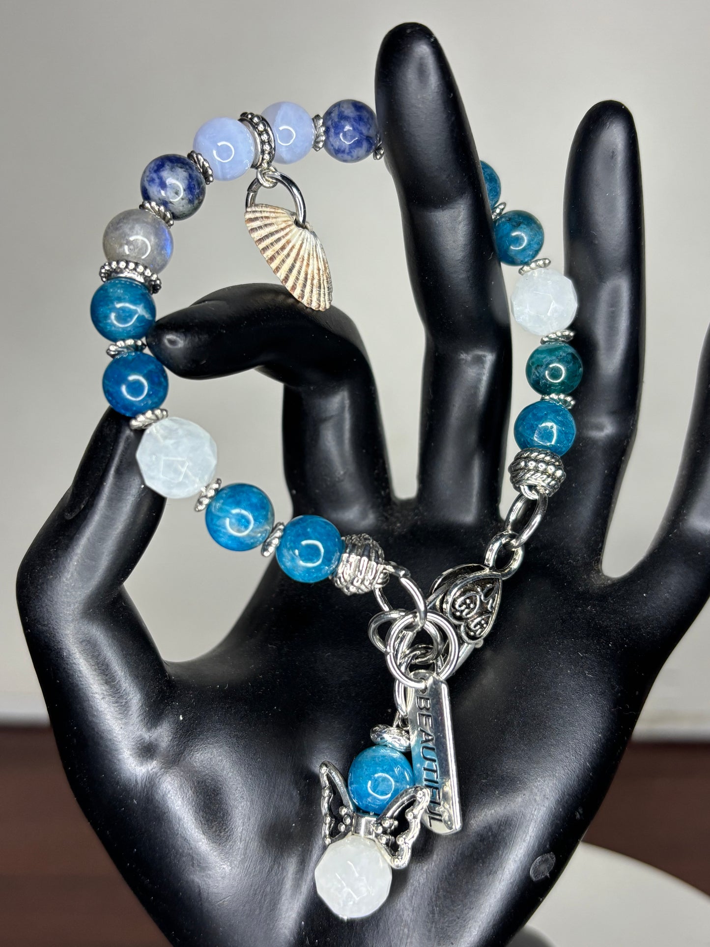 Blue apatite, sodalite, aquamarine, blue lace agate, labradorite!!